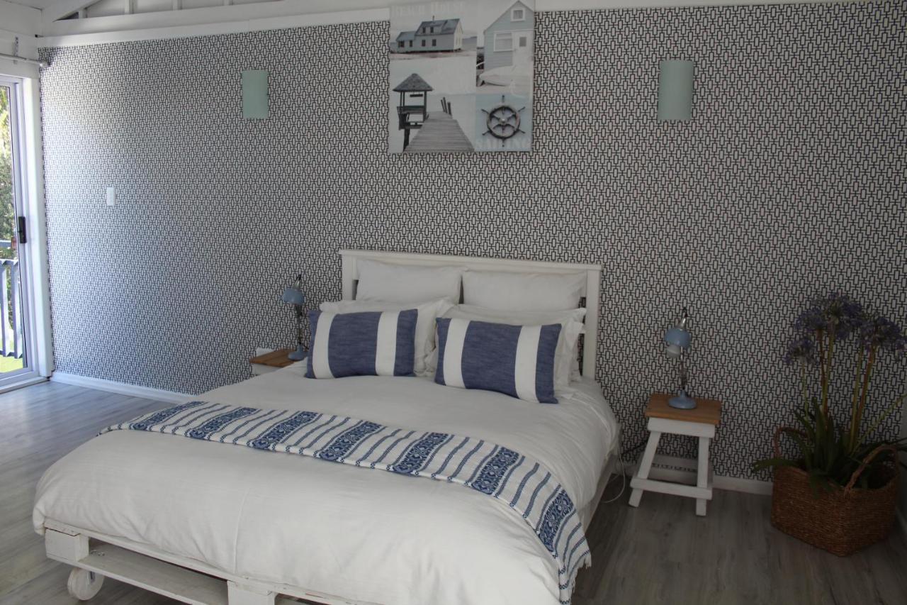 Blue'S Guest House - East London Bonza Bay Eksteriør bilde