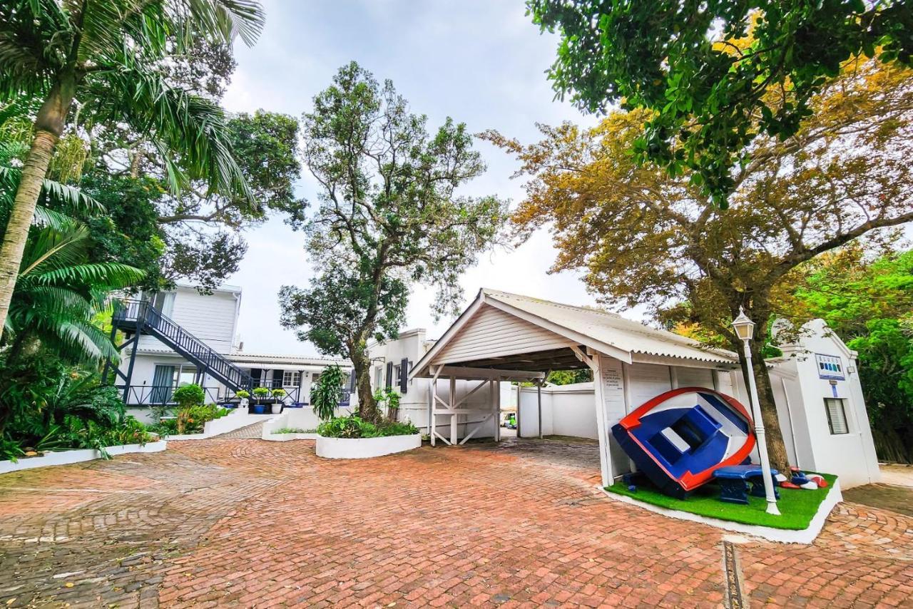 Blue'S Guest House - East London Bonza Bay Eksteriør bilde