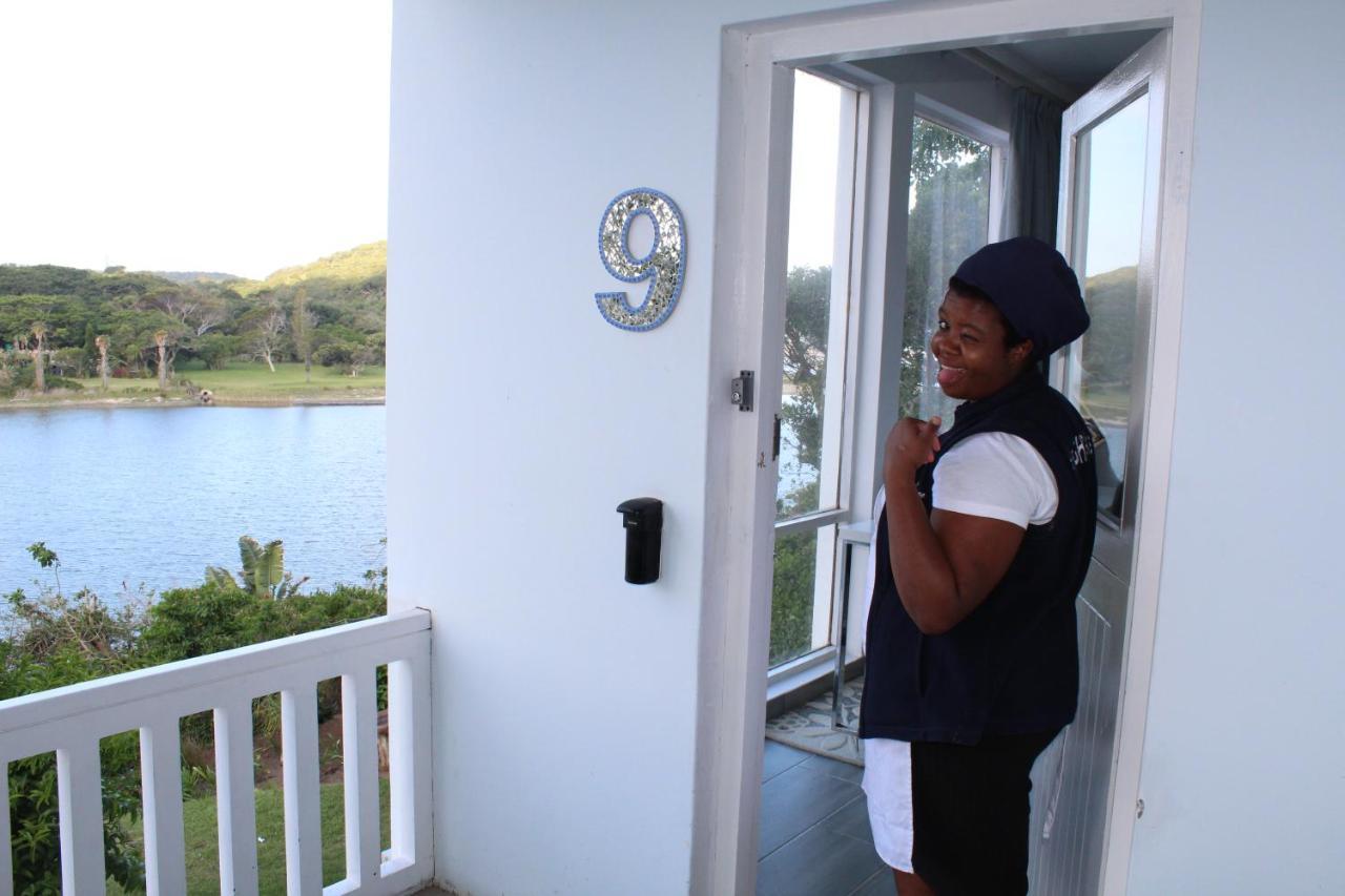 Blue'S Guest House - East London Bonza Bay Eksteriør bilde